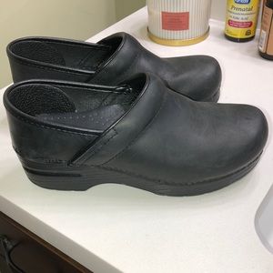 Black Dansko clogs, size 37